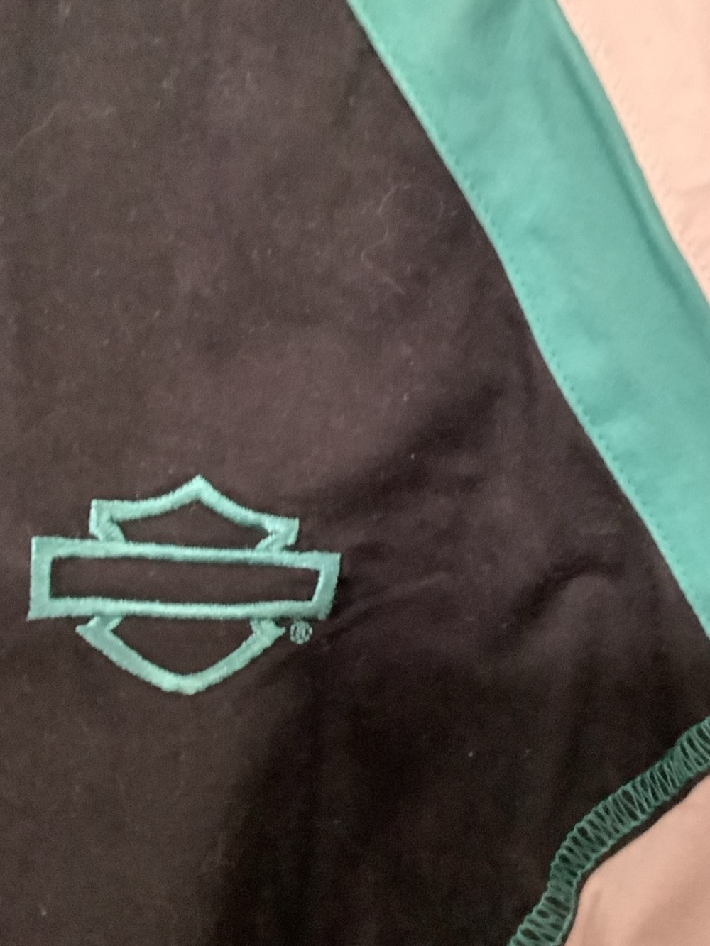 Harley-Davidson Black, Teal & White Zip-Up Short Sleeve Shirt - Picture 3 of 4